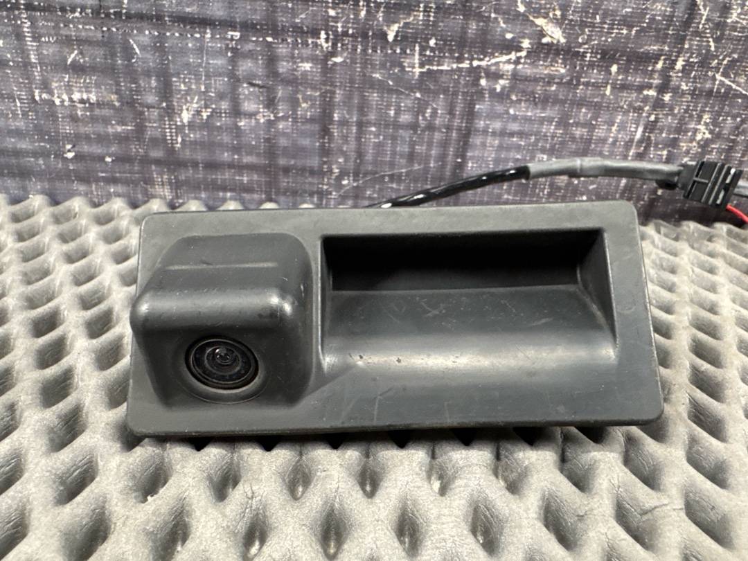 Кнопка открывания багажника, 6860 рублей, Красноярск