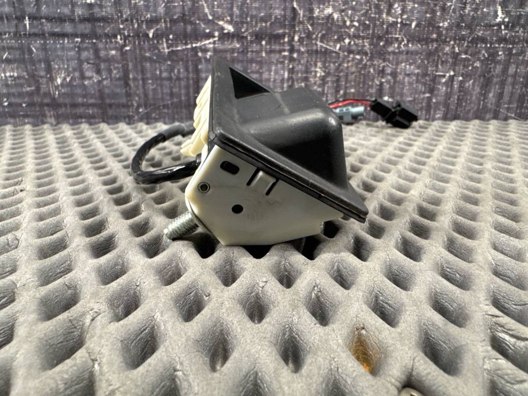 Кнопка открывания багажника, 6860 рублей, Красноярск