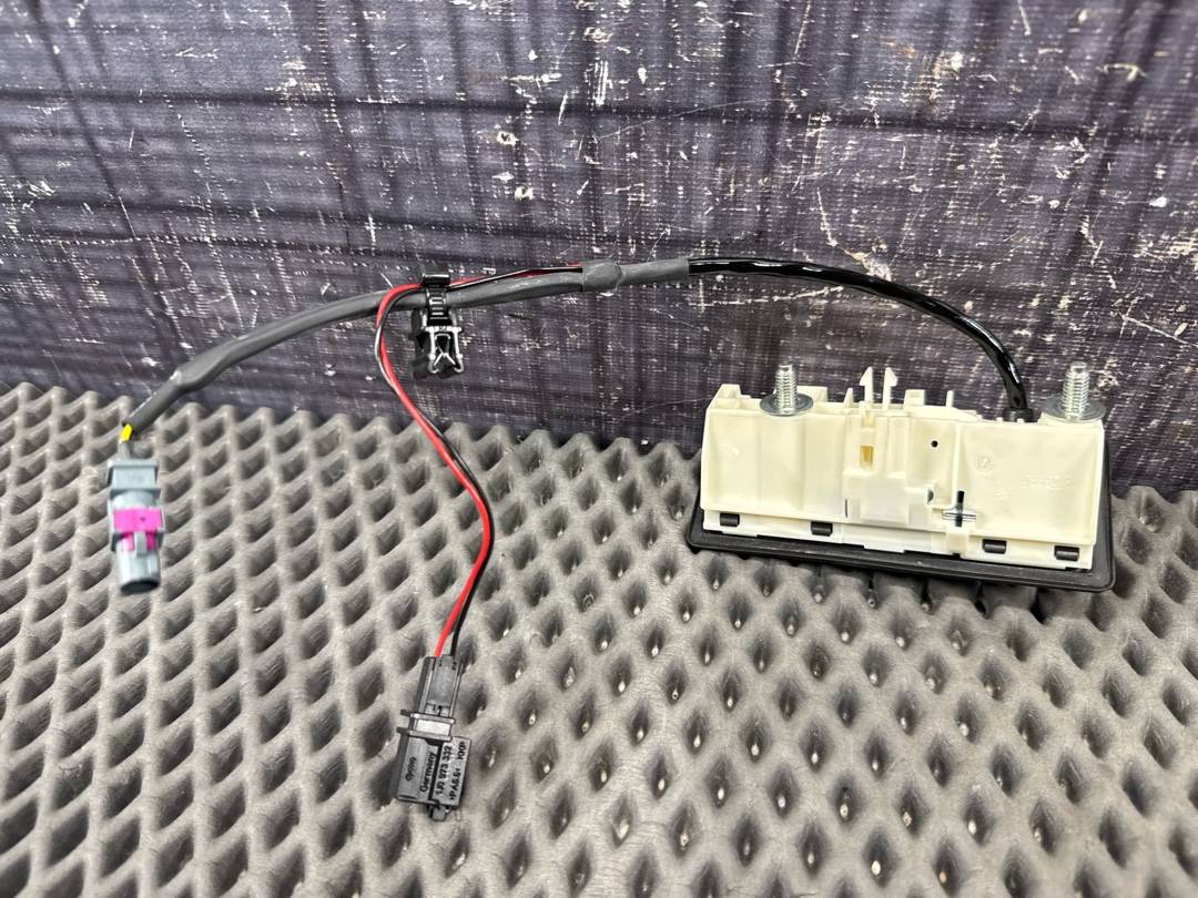 Кнопка открывания багажника, 6860 рублей, Красноярск