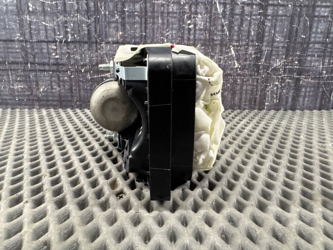 Подушка безопасности, 4840 рублей, Красноярск