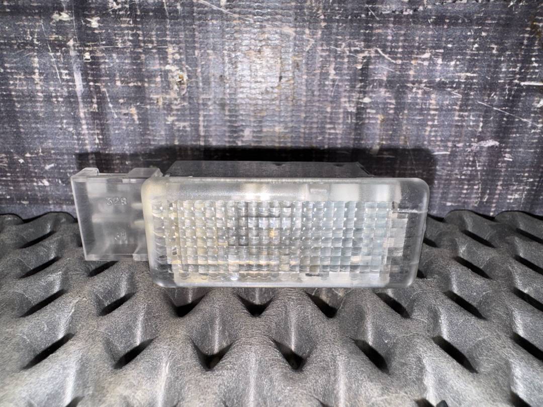 Плафон салона, 360 рублей, Красноярск