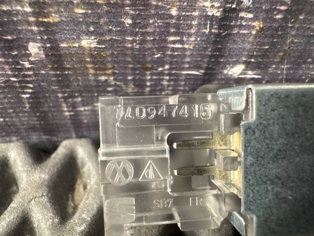 Плафон салона, 360 рублей, Красноярск