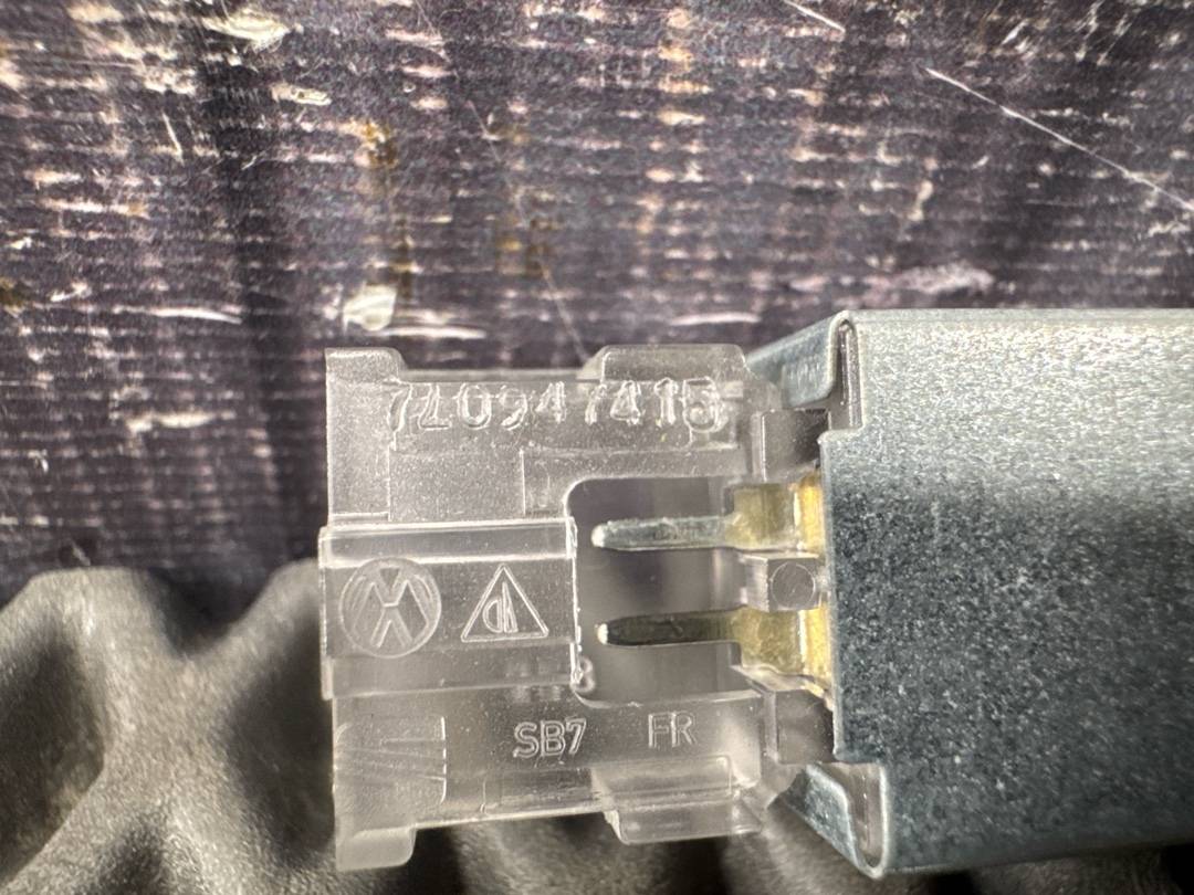 Плафон салона, 360 рублей, Красноярск