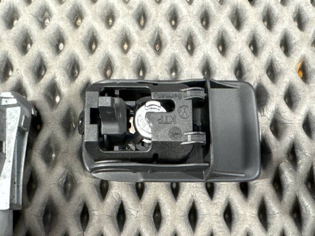 Комплект замков с ключом, 8630 рублей, Красноярск