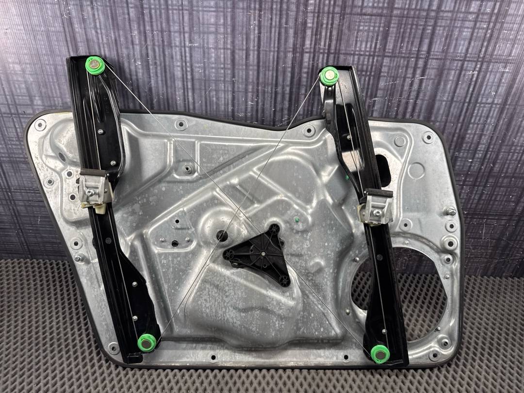 Стеклоподъемник, 3360 рублей, Красноярск