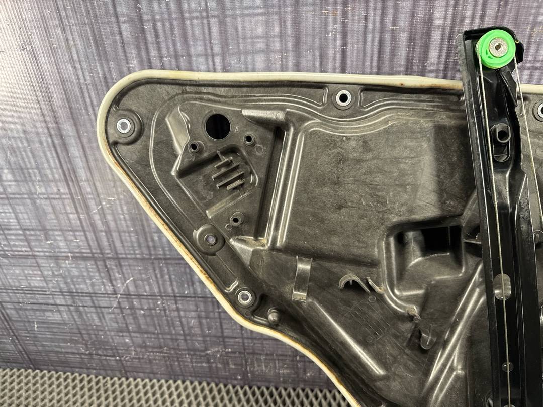 Стеклоподъемник, 1458 рублей, Красноярск