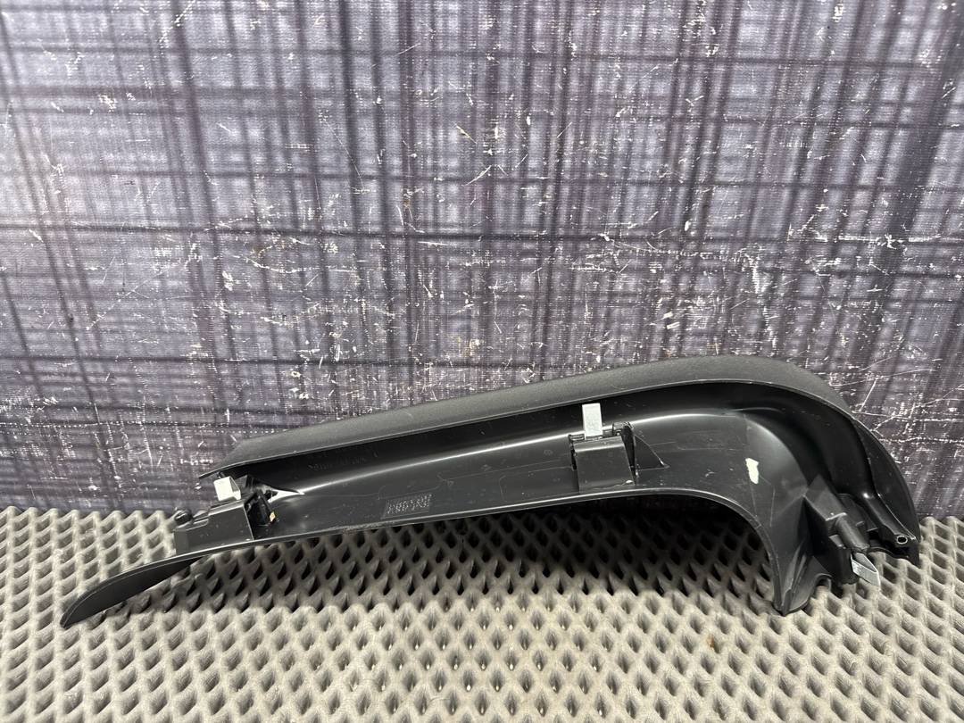 Обшивка крышки багажника, 670 рублей, Красноярск