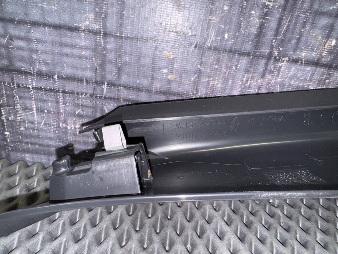 Обшивка крышки багажника, 670 рублей, Красноярск