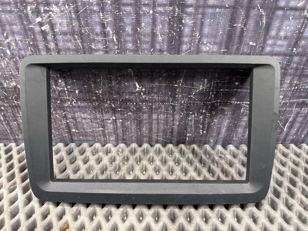 Рамка под магнитофон, 1250 рублей, Красноярск