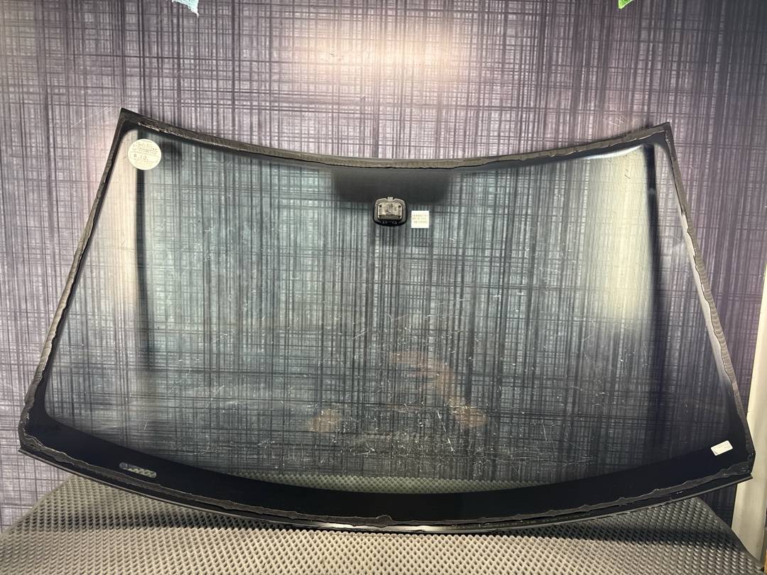 Стекло лобовое, 12640 рублей, Красноярск