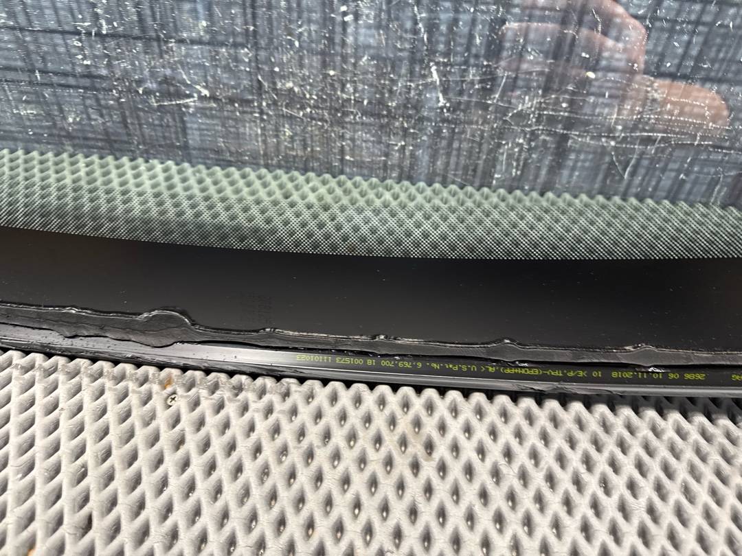 Стекло лобовое, 12640 рублей, Красноярск