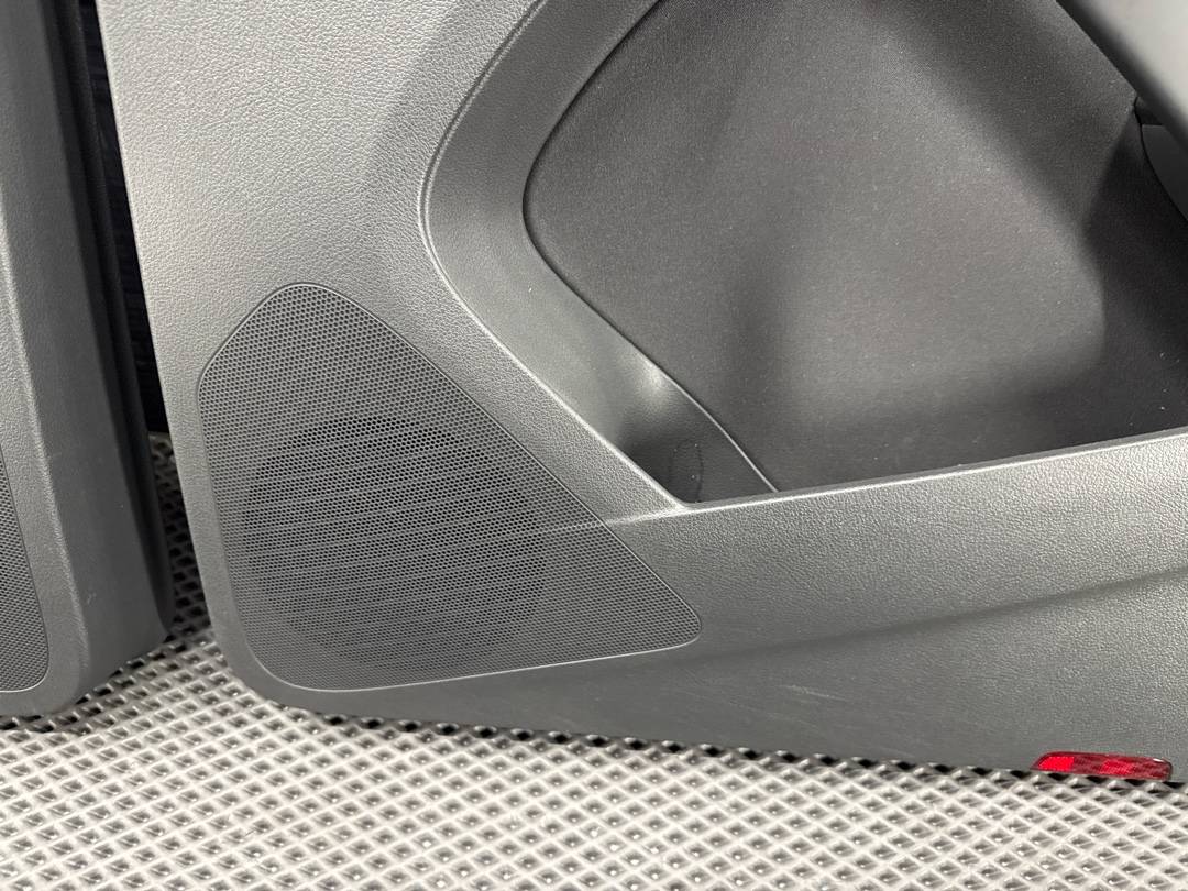 Комплект обшивок дверей, 7866 рублей, Красноярск