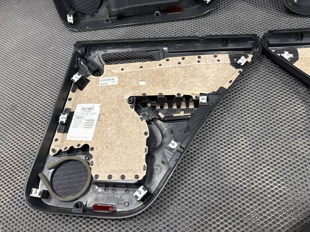 Комплект обшивок дверей, 7866 рублей, Красноярск