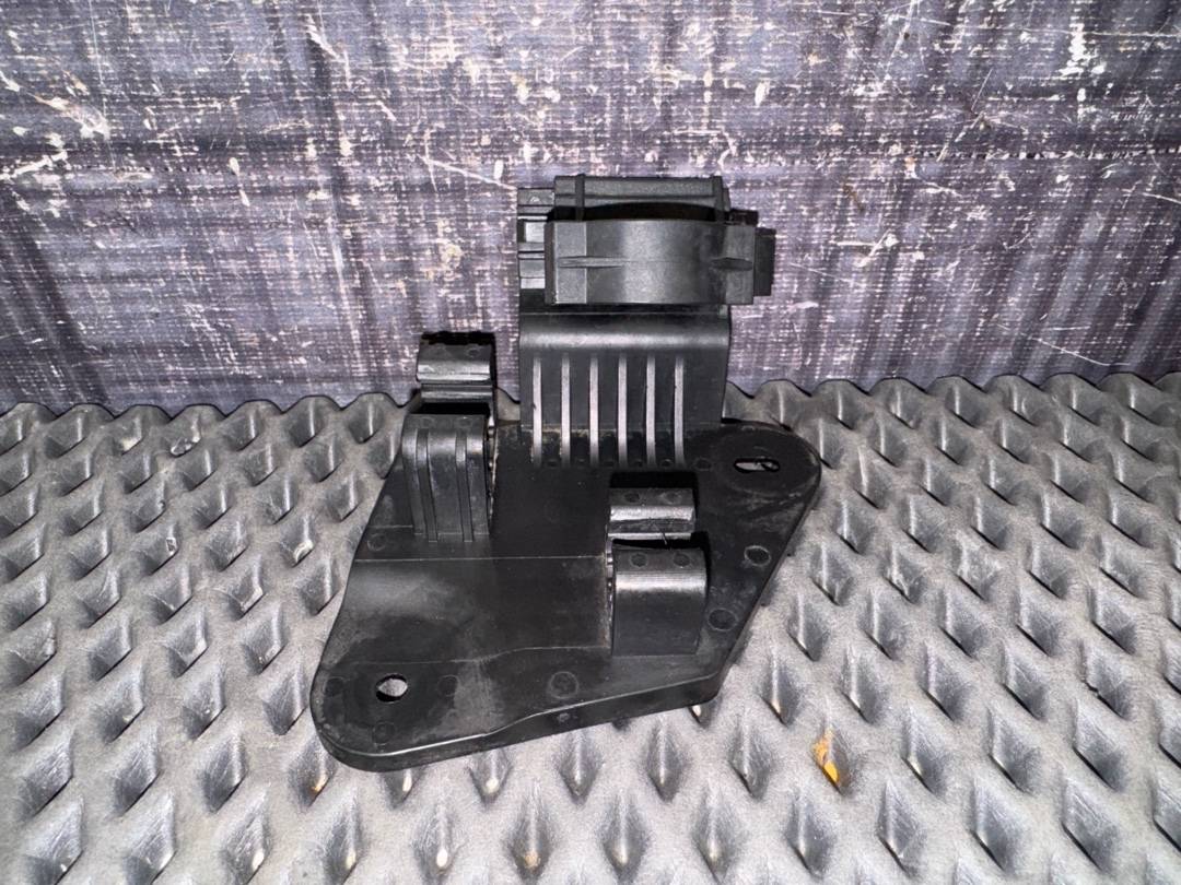 Кронштейн, 522 рублей, Красноярск