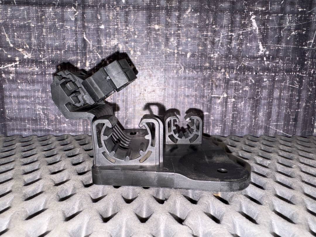 Кронштейн, 522 рублей, Красноярск