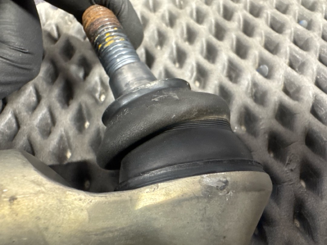 Тяга рулевая с наконечником, 1820 рублей, Красноярск