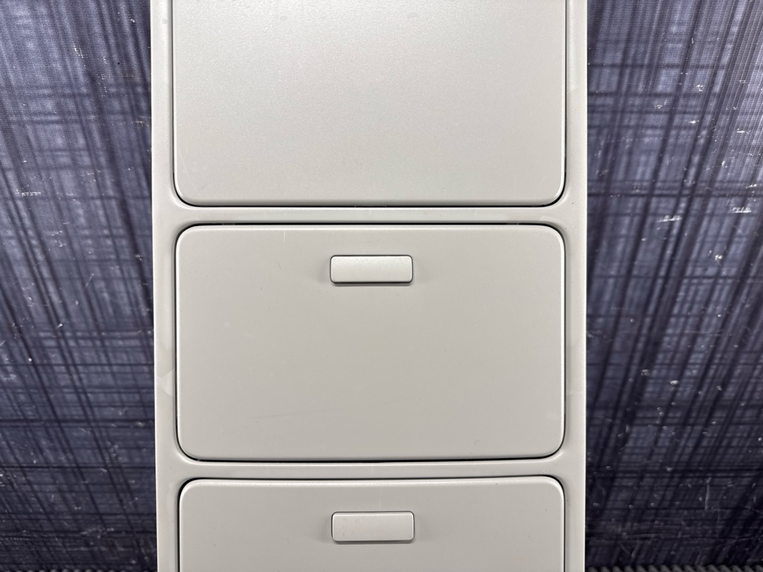 Плафон салона, 3860 рублей, Красноярск