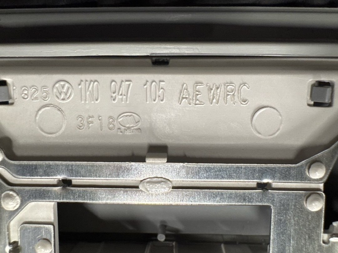 Плафон салона, 3860 рублей, Красноярск