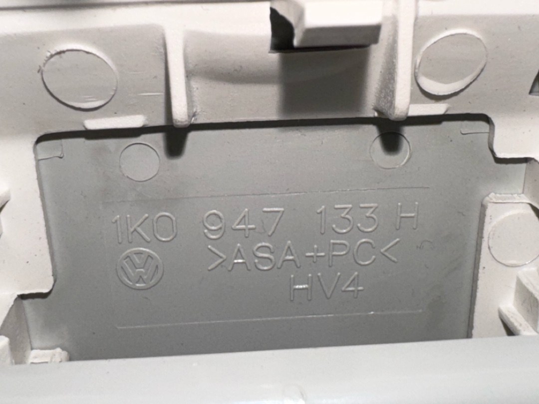 Плафон салона, 3860 рублей, Красноярск