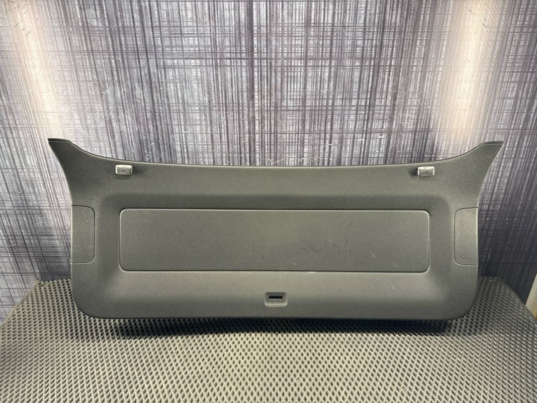 Обшивка крышки багажника, 1630 рублей, Красноярск