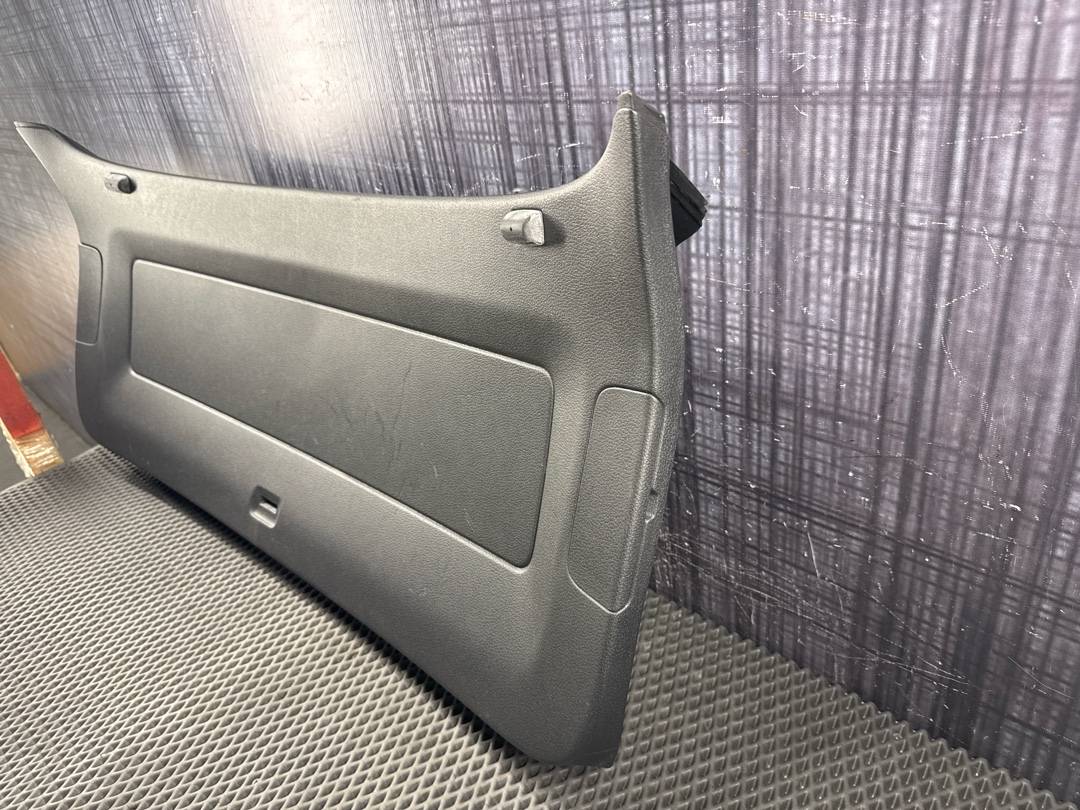 Обшивка крышки багажника, 1630 рублей, Красноярск