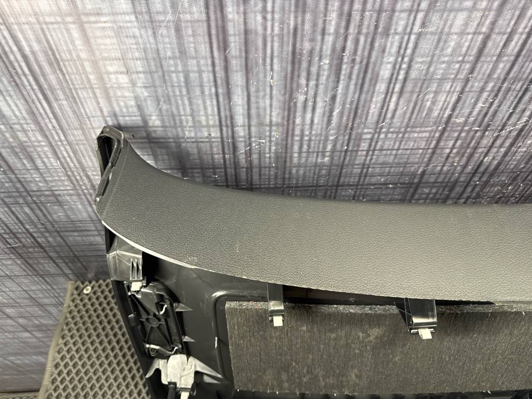 Обшивка крышки багажника, 1630 рублей, Красноярск