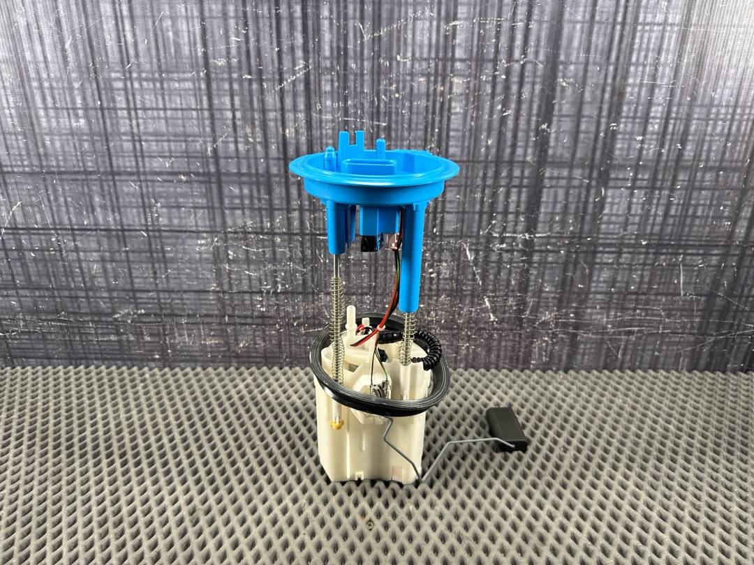 Бензонасос, 9280 рублей, Красноярск