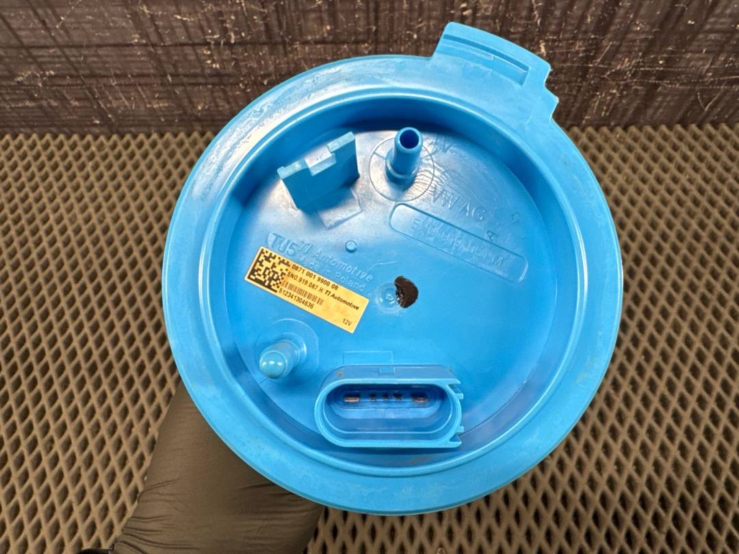 Бензонасос, 9280 рублей, Красноярск