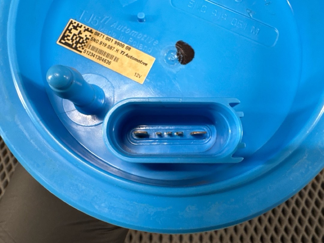 Бензонасос, 9280 рублей, Красноярск