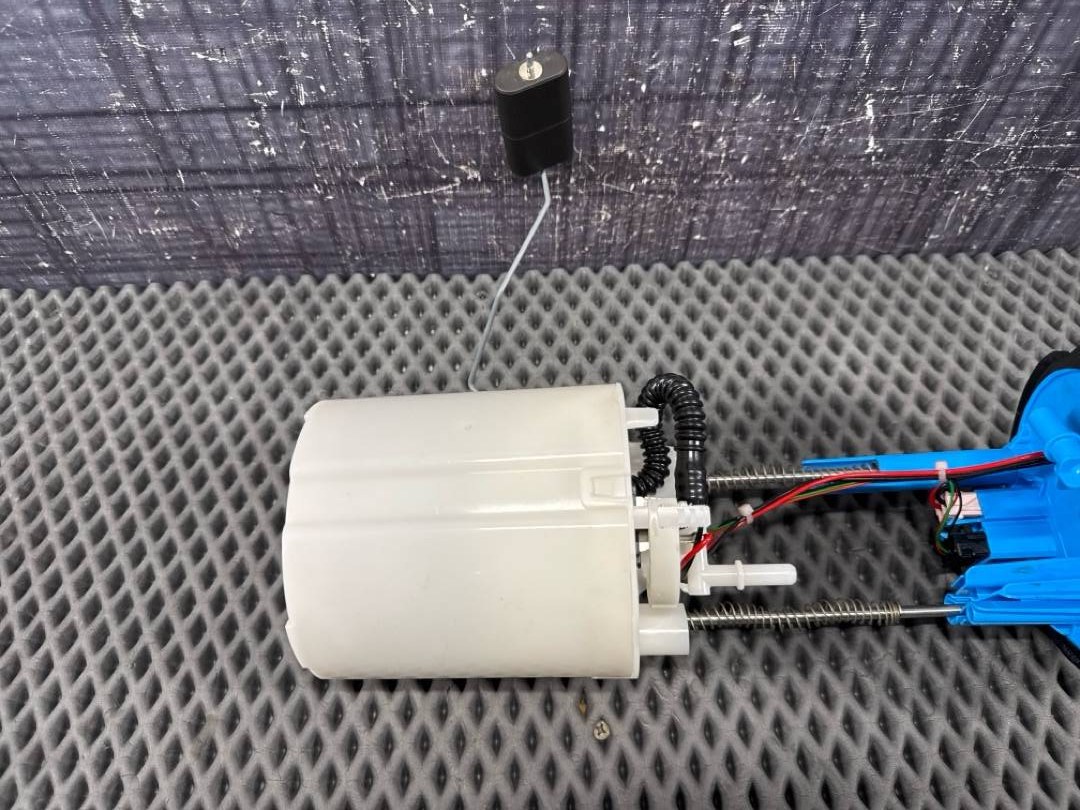 Бензонасос, 9280 рублей, Красноярск