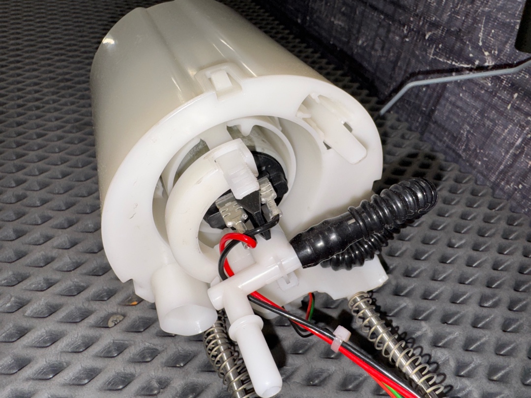 Бензонасос, 9280 рублей, Красноярск