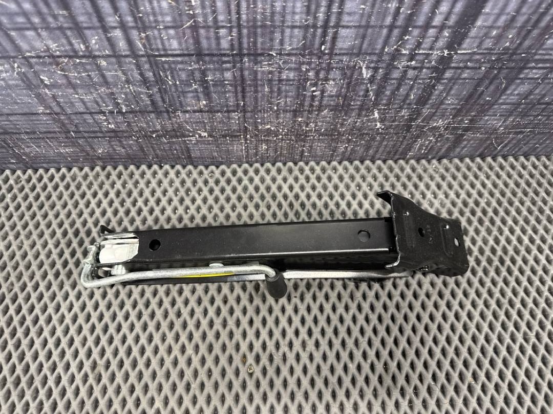 Домкрат, 3220 рублей, Красноярск