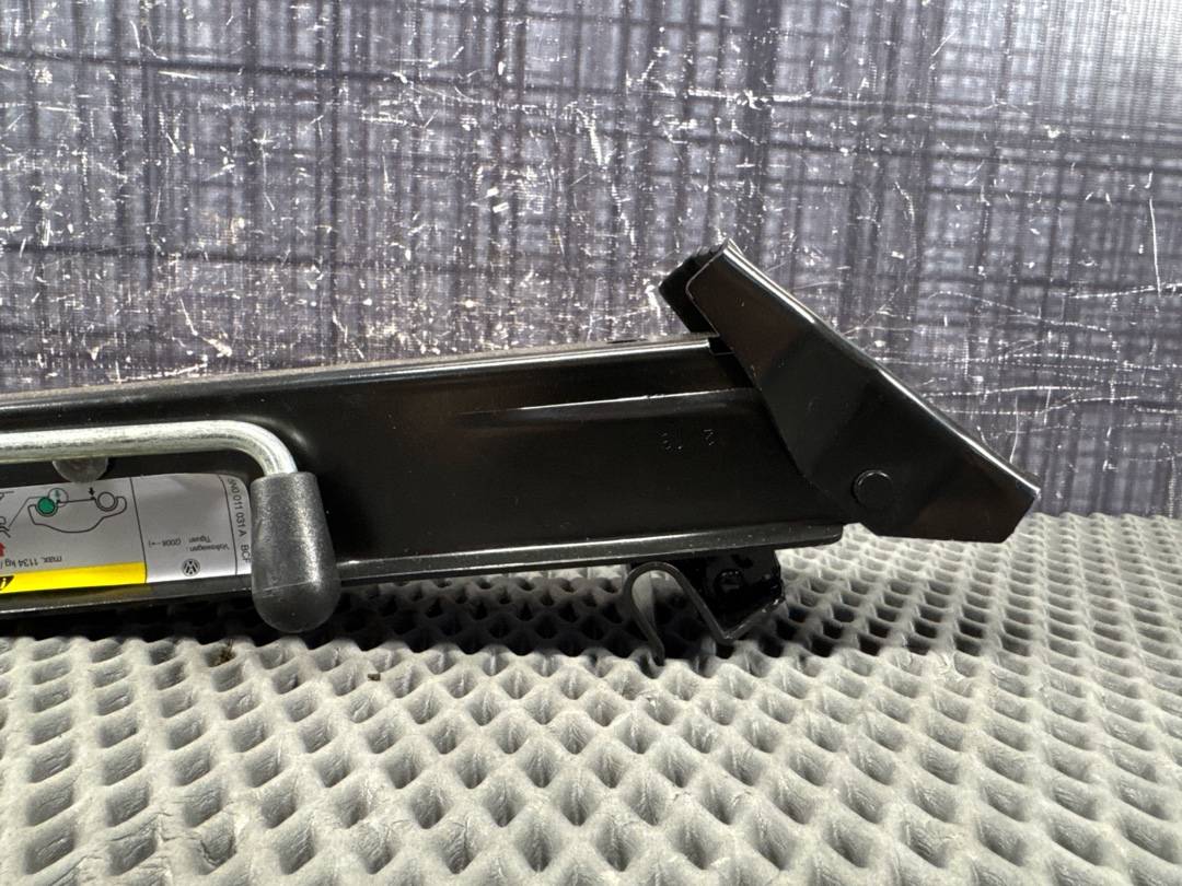 Домкрат, 3220 рублей, Красноярск