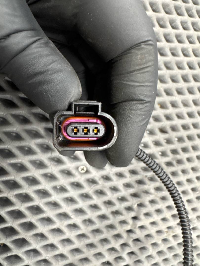 Клемма с проводом, 1640 рублей, Красноярск