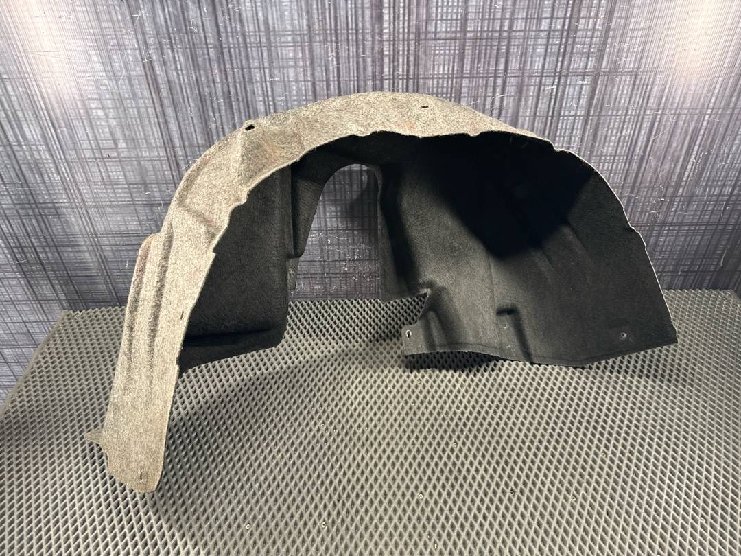 Подкрылок, 3357 рублей, Красноярск