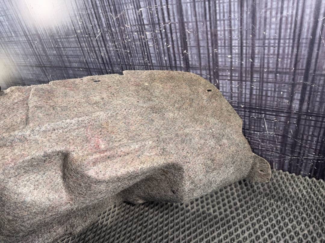 Подкрылок, 3357 рублей, Красноярск