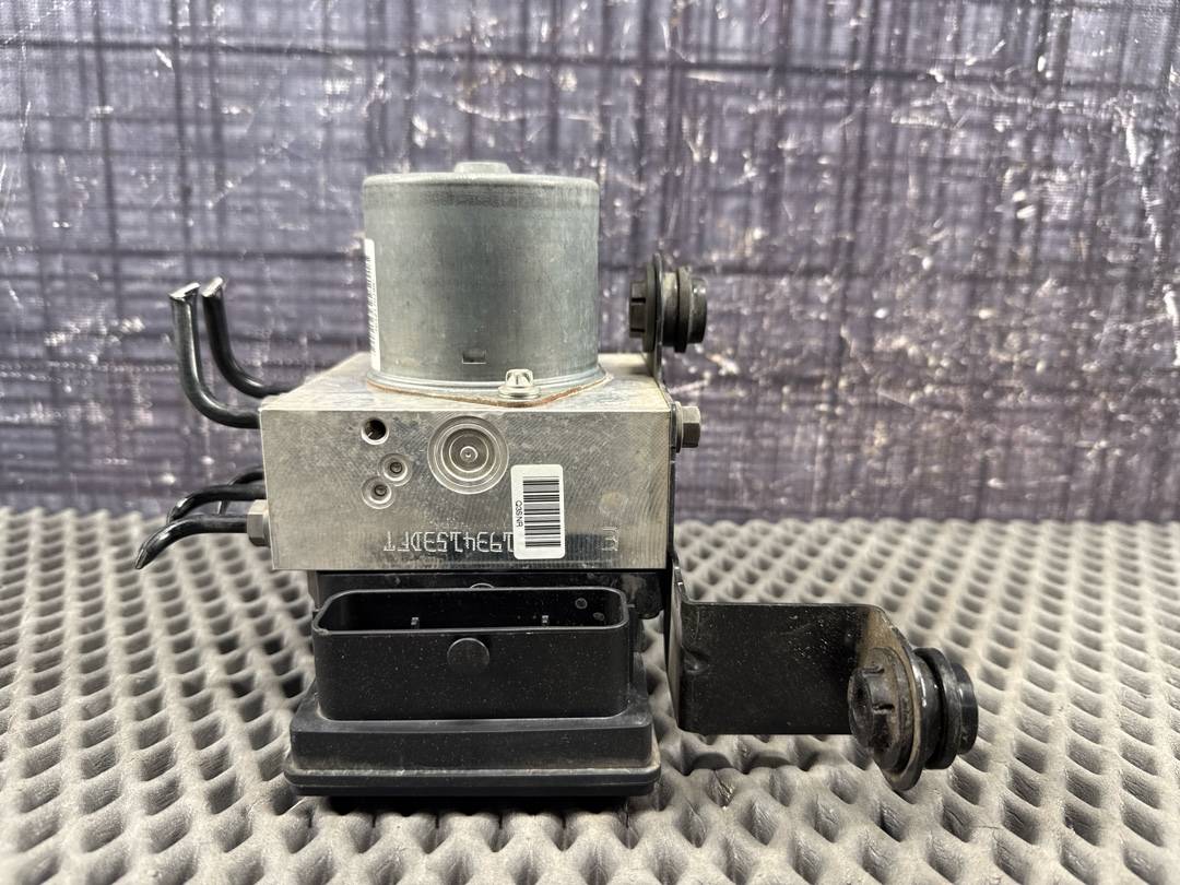 Блок ABS, 4820 рублей, Красноярск