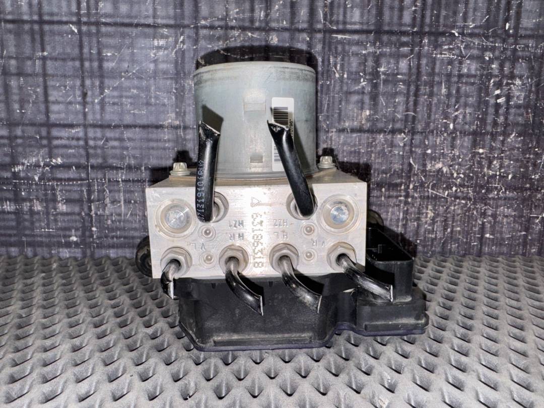 Блок ABS, 4820 рублей, Красноярск