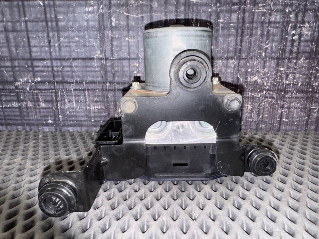 Блок ABS, 4820 рублей, Красноярск