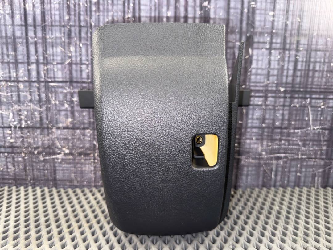 Кожух рулевой колонки, 1470 рублей, Красноярск