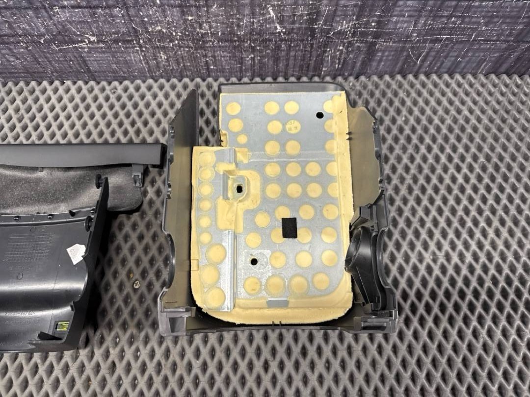 Кожух рулевой колонки, 1470 рублей, Красноярск