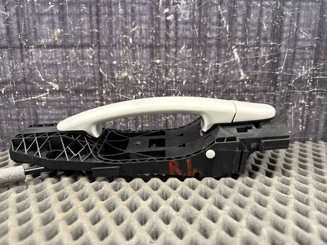 Ручка двери внешняя, 2440 рублей, Красноярск