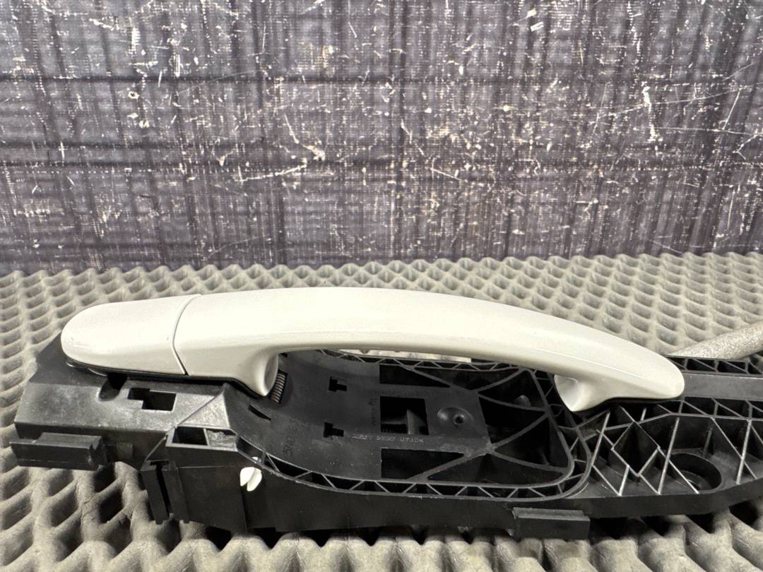 Ручка двери внешняя, 2440 рублей, Красноярск