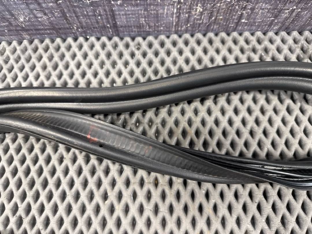 Уплотнитель крышки багажника, 1320 рублей, Красноярск