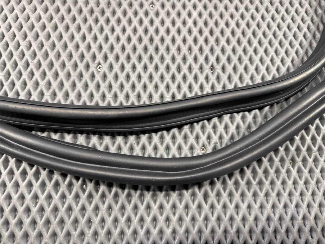 Уплотнитель крышки багажника, 1320 рублей, Красноярск