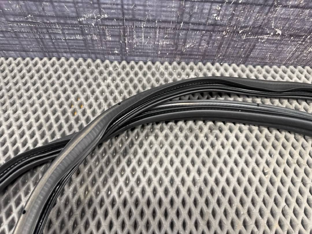 Уплотнитель крышки багажника, 1320 рублей, Красноярск