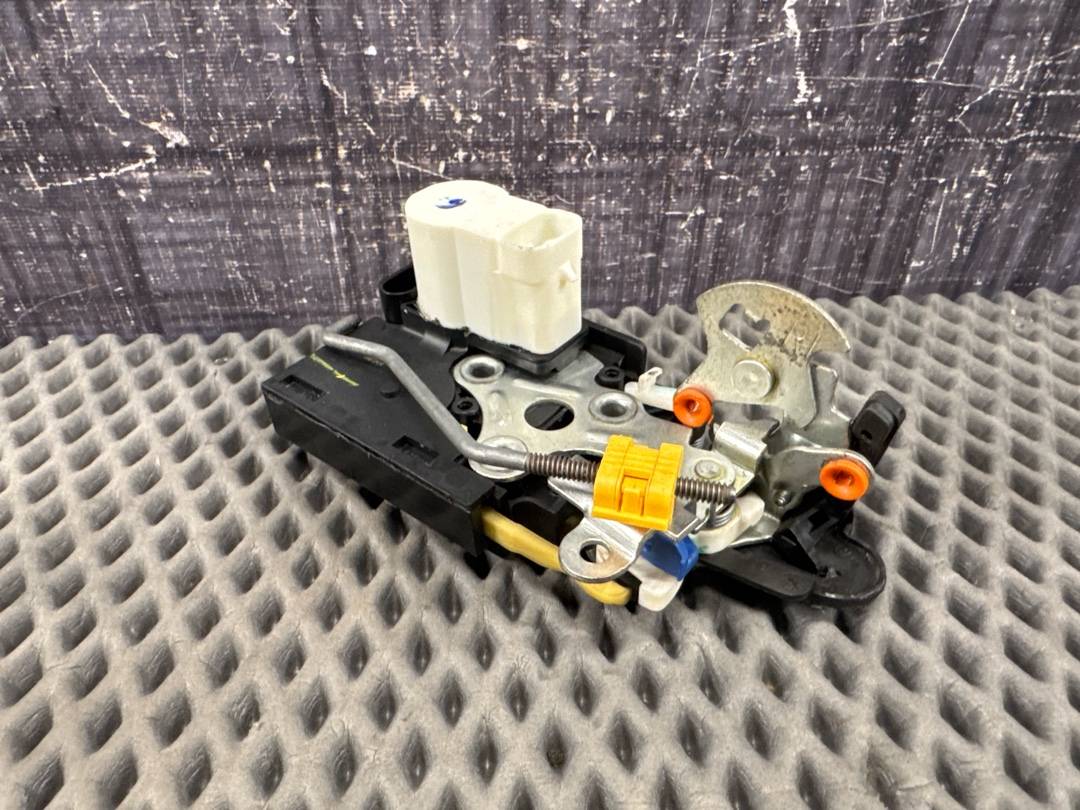 Замок двери, 1976 рублей, Красноярск