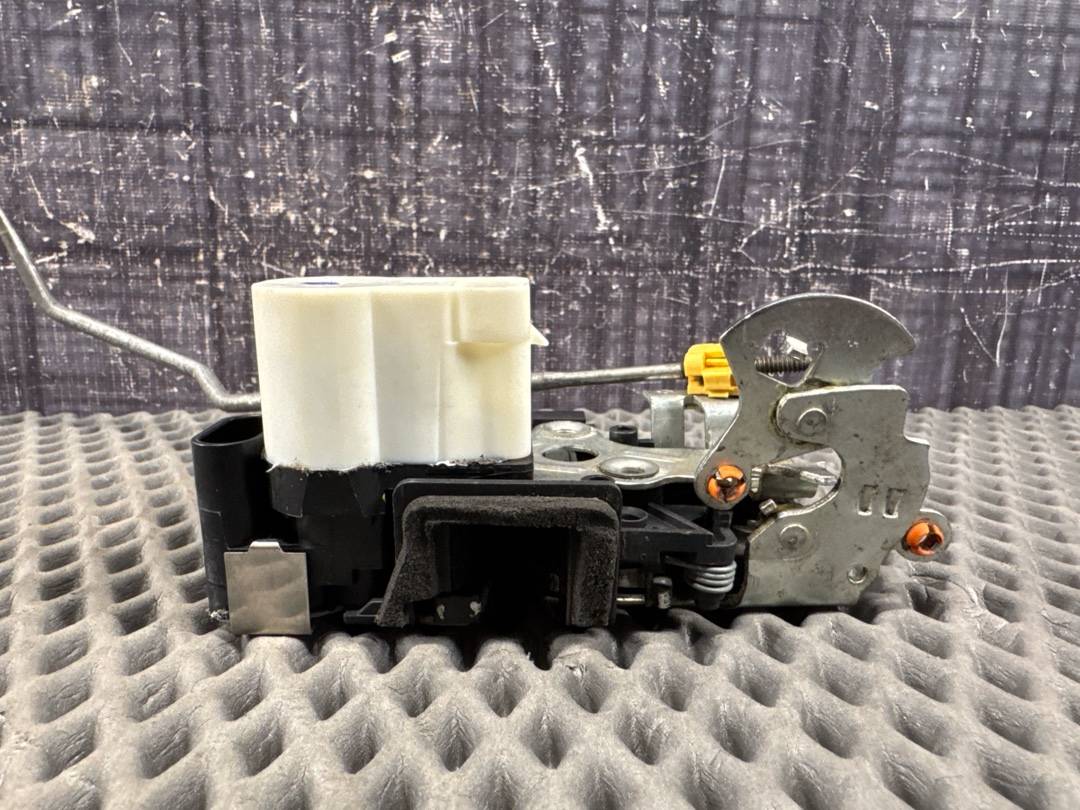 Замок двери, 2353 рублей, Красноярск