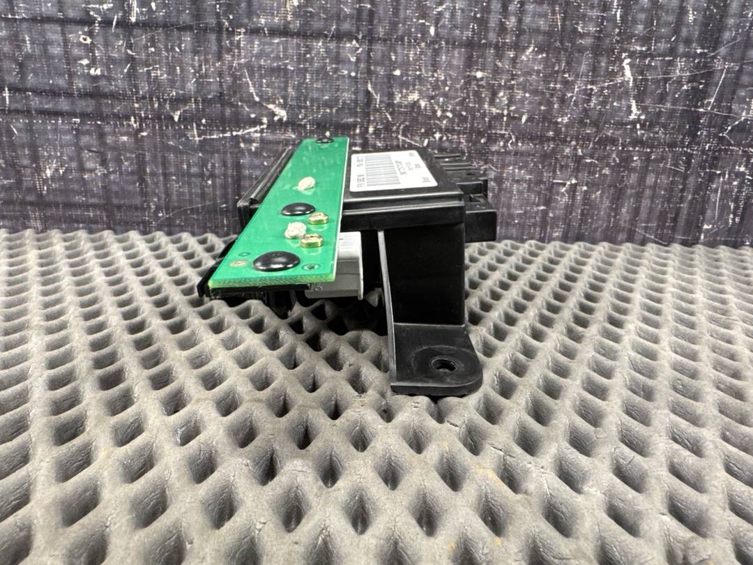 Блок управления центральным замком, 1118 рублей, Красноярск