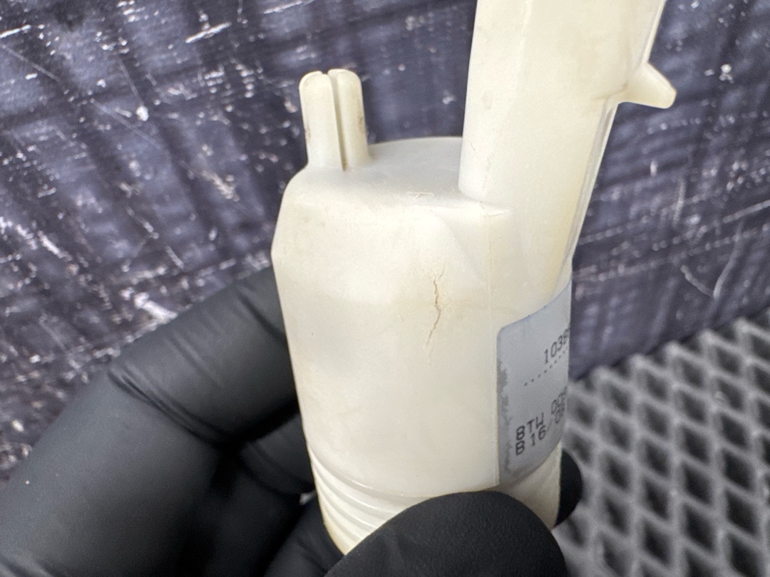 Мотор бачка стеклоомывателя, 767 рублей, Красноярск